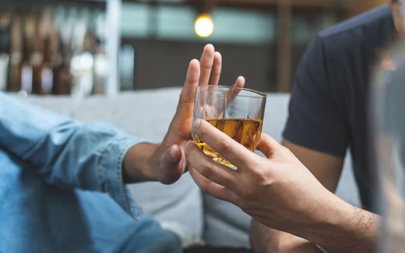 Hạn chế rượu bia trong giai đoạn ở cữ