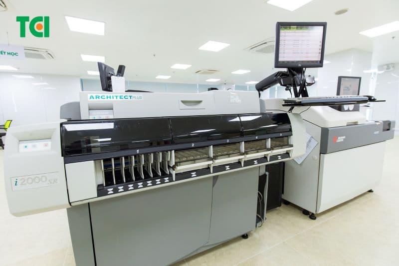 Khoa Xét nghiệm tại TCI Hải Phòng được trang bị hệ thống xét nghiệm tự động hiện đại