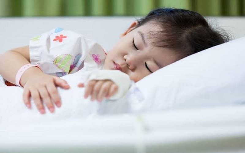 Ngủ ngáy sau nạo VA là tình trạng khiến nhiều phụ huynh lo lắng