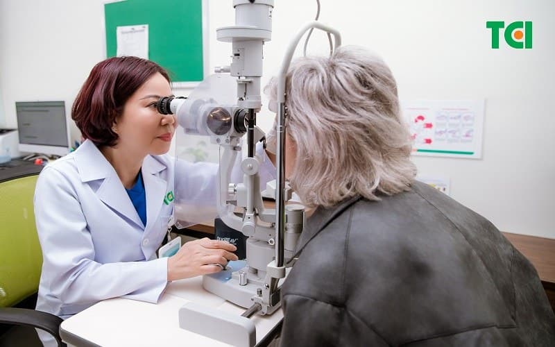 Người dân Việt Hoà cần tìm phòng khám mắt uy tín để kiểm tra lâu dài