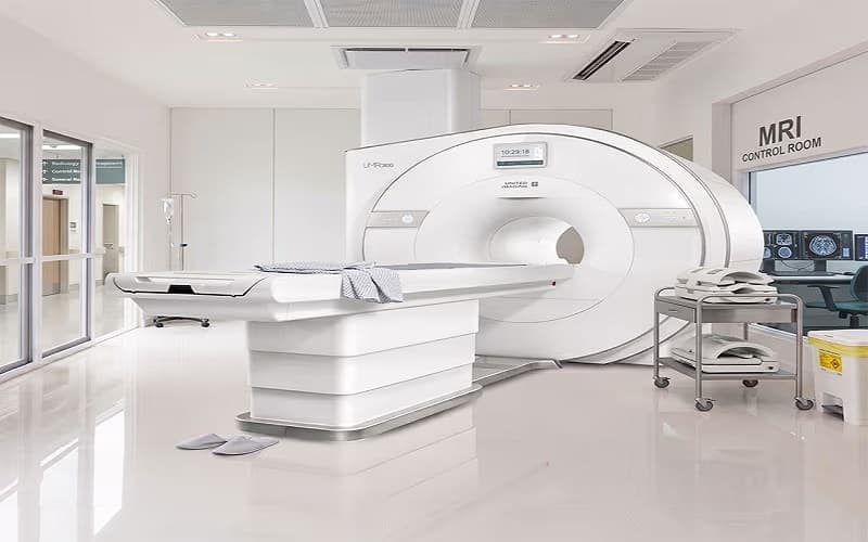 Hệ thống MRI 1.5 Tesla uMR 580 tích hợp trí tuệ nhân tạo