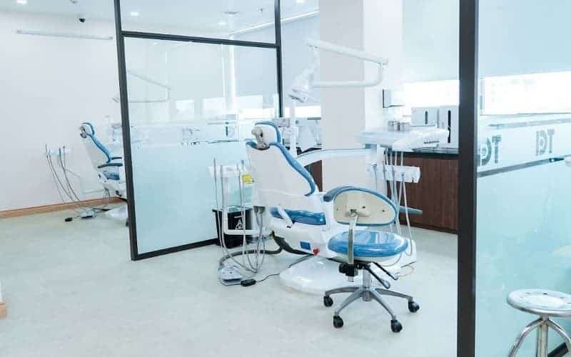 Phòng khám Thu Cúc TCI Hải Phòng có trang thiết bị hiện đại, hỗ trợ bác sĩ đánh giá tình trạng của trẻ