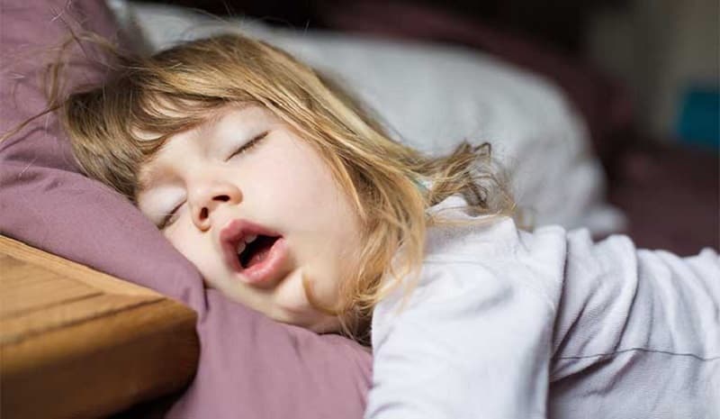 Sau khi nạo VA nhiều trẻ vẫn còn ngủ ngáy trong một thời gian