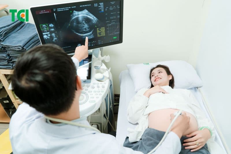 Siêu âm hình thái giúp khảo sát chi tiết các cơ quan và theo dõi sự phát triển của thai nhi.