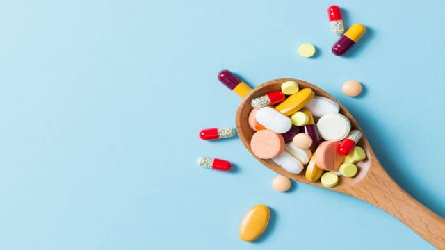 Thuốc hạ sốt: Khi nào nên dùng và cách tính liều đúng?