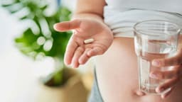 Viên uống bổ sung canxi và vitamin D cho bà bầu: Lợi ích và cách dùng
