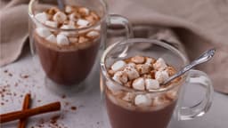 Bầu uống cacao được không và lợi ích cho thai kỳ?