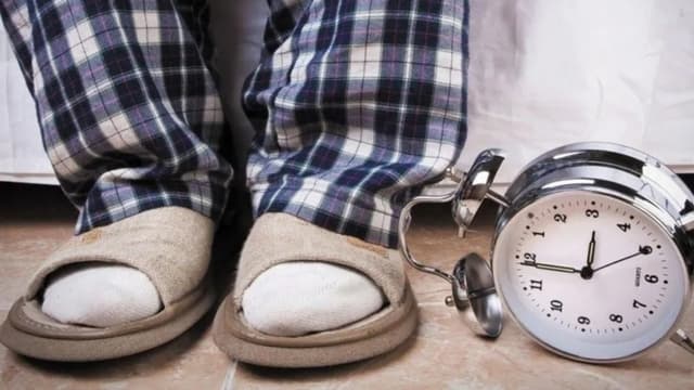 Tiểu đêm nhiều lần có sao không? Điều này có thể ảnh hưởng đến sức khỏe không?