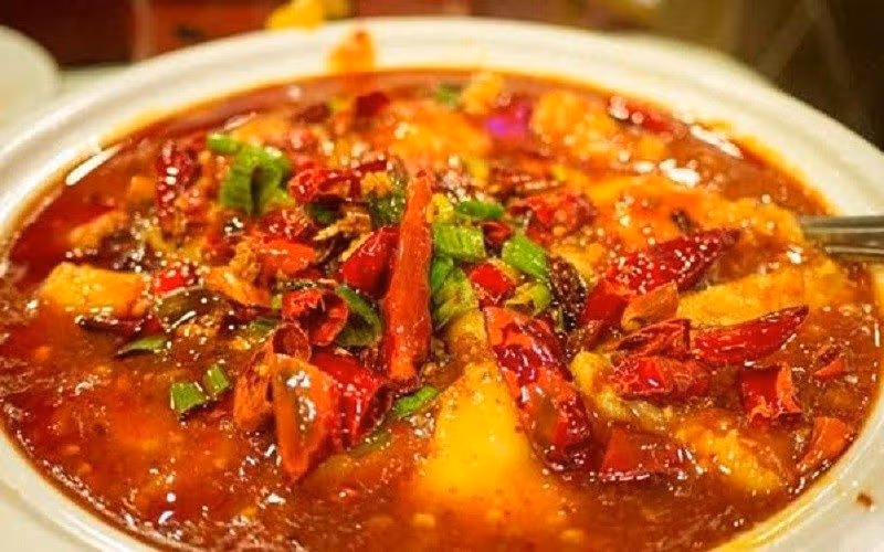 Đồ ăn cay nóng chứa capsaicin ảnh hưởng tiêu cực đến niêm mạc