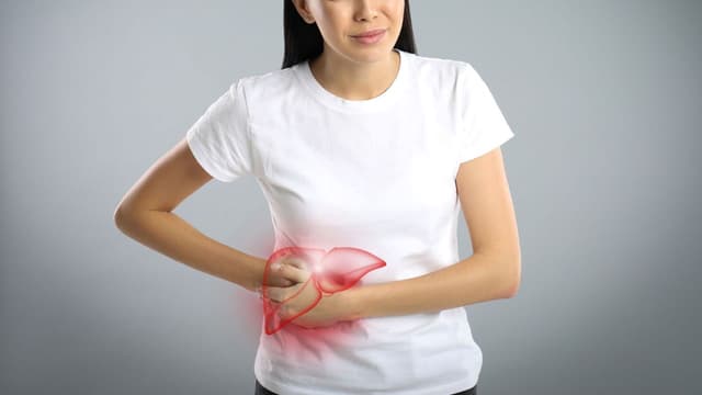 Bệnh gan có lây không? Khi nào người bệnh có thể truyền virus?