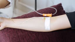 Khi bị tiêu chảy có nên truyền nước không?