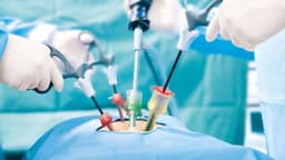 Biến chứng sau mổ ruột thừa nội soi: Dấu hiệu nào cần lưu ý?