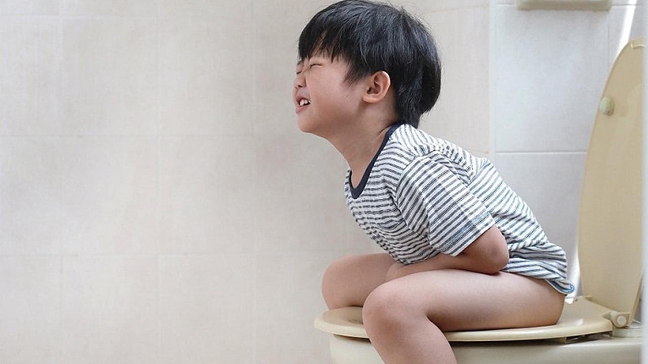 Các cách cầm tiêu chảy nhanh nhất cho bé