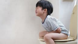 Các cách cầm tiêu chảy nhanh nhất cho bé