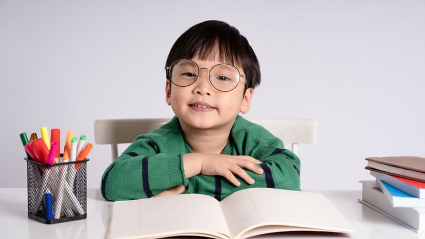 Cận 0.25 độ có nên đeo kính không? Khi nào cần đeo kính?