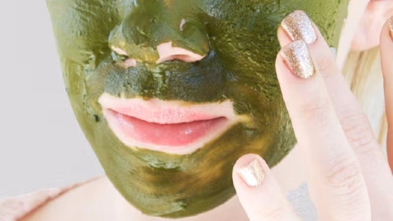 Cỏ seo gà chủ yếu dưới dạng sắc uống hoặc dùng ngoài da