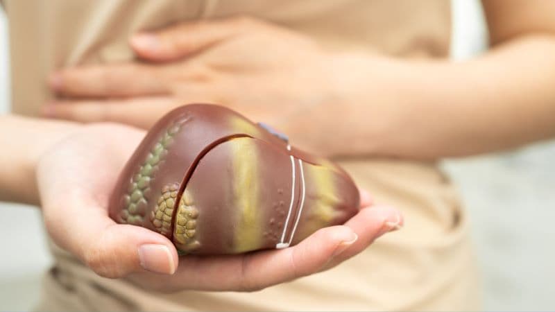 Khả năng điều trị teo gan phụ thuộc vào nguyên nhân, mức độ tổn thương và chức năng gan còn lại