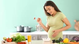 Đồ ăn thức uống tốt cho bà bầu: Cẩm nang dinh dưỡng toàn diện theo từng giai đoạn