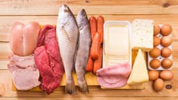Người bị ngộ độc thực phẩm nên ăn gì để nhanh hồi phục?