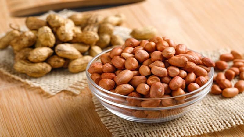 Lạc cung cấp nhiều chất dinh dưỡng cho người bị ung thư