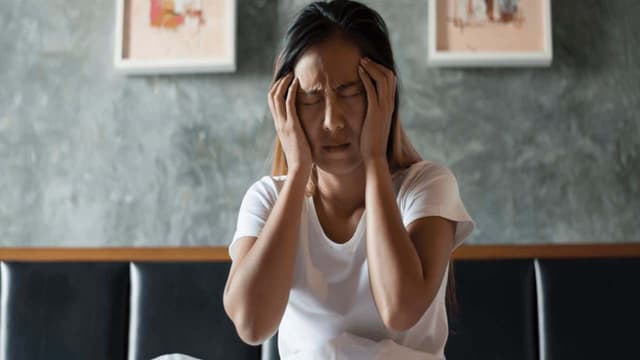 Nguyên nhân tiền mãn kinh là gì? Những yếu tố khiến phụ nữ mãn kinh sớm
