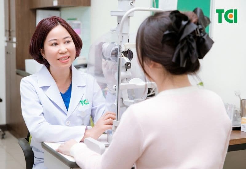 tác hại của việc mổ mắt cận thị