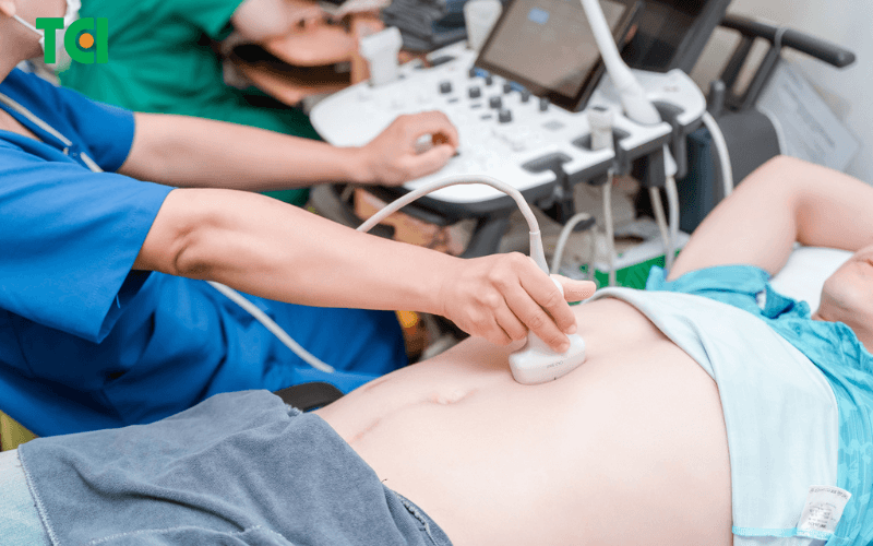 Thăm khám tại Thu Cúc TCI