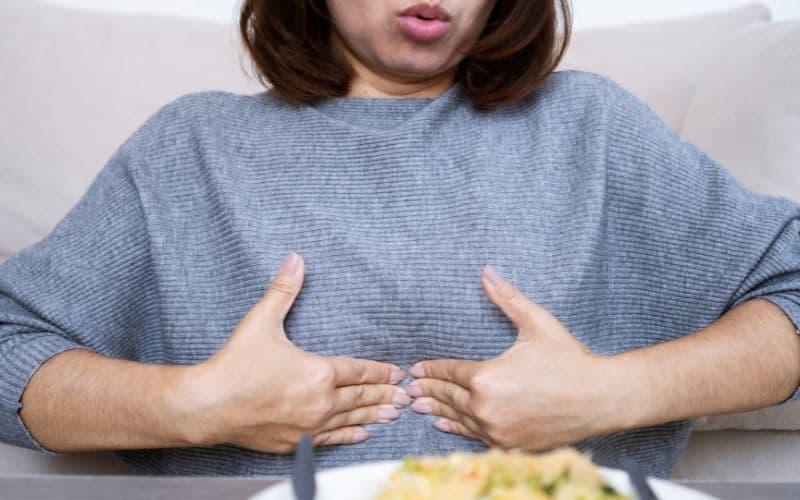 Đau thượng vị dạ dày là gì là băn khoăn của nhiều người