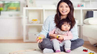 Trẻ 1 tuổi ngủ bao nhiêu tiếng 1 ngày? Gợi ý nhịp sinh hoạt khoa học trong ngày