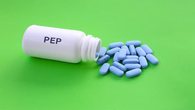 Uống PEP trễ 1 tiếng có ảnh hưởng đến hiệu quả dự phòng HIV không?