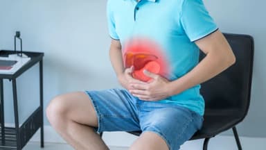 Viêm gan B uống rượu bia được không? Người bệnh cần lưu ý gì?