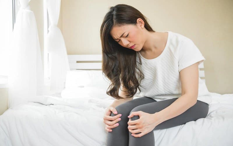 Các dấu hiệu nứt kẽ hậu môn sau sinh cần biết