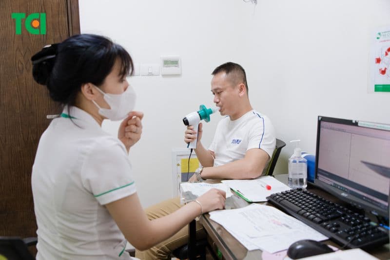 Đo chức năng hô hấp là một phương pháp thường được chỉ định trong chẩn đoán COPD.