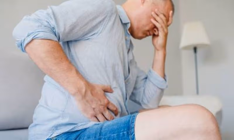 Trĩ biến chứng thiếu máu là tình trạng người bệnh mất máu kéo dài do búi trĩ chảy máu, khiến lượng hồng cầu hoặc huyết sắc tố