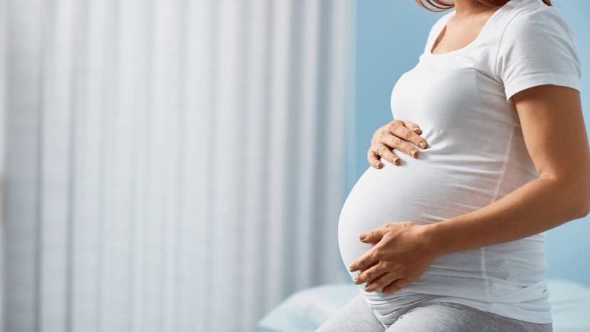 Đa ối là gì? Nguyên nhân, dấu hiệu và cách xử trí an toàn cho mẹ bầu