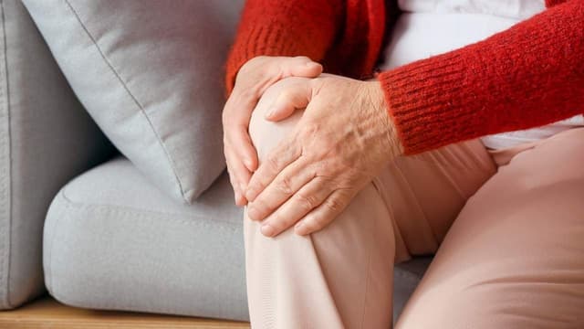 Dấu hiệu thoái hóa khớp gối giai đoạn 3
