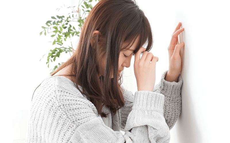Tỳ khí hư hiện qua tình trạng ăn uống kém, đầy bụng, khó tiêu, mệt mỏi và suy giảm thể lực 