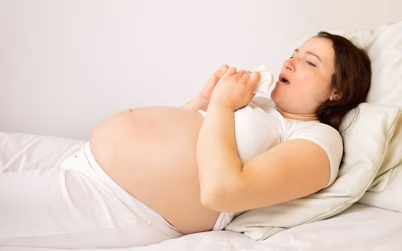 Bà bầu 3 tháng cuối bị cảm cúm phải làm sao là băn khoăn của nhiều người