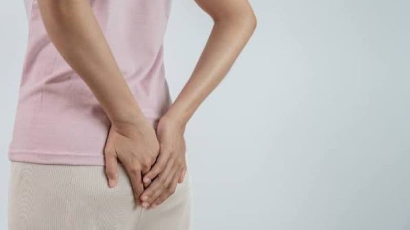 Rò hậu môn liên cơ thắt không thường đe dọa tính mạng ngay lập tức nhưng có thể gây đau, chảy dịch hoặc mủ kéo dài