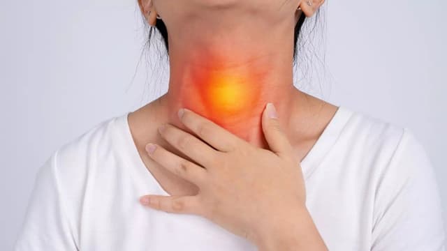 Ung thư biểu mô tế bào vảy thực quản là gì? Thông tin cần biết