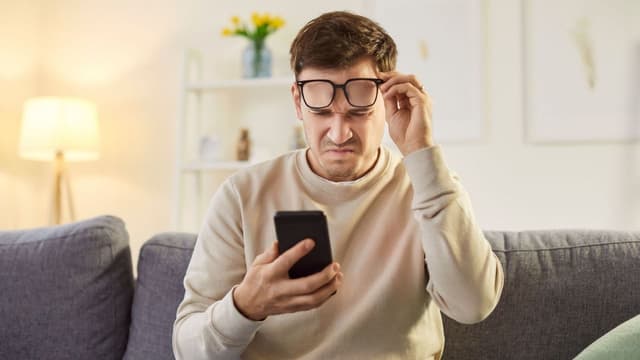 Viễn thị là gì? Nguyên nhân, dấu hiệu và cách điều trị