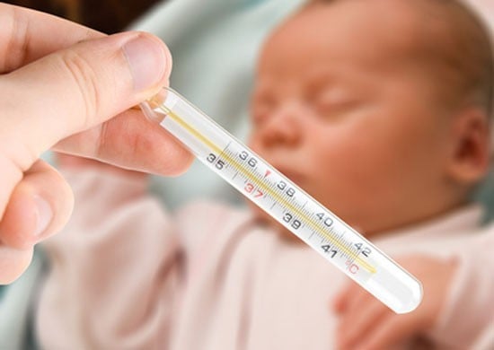 Bệnh viêm phổi nên ăn gì? chế độ dinh dưỡng cho trẻ