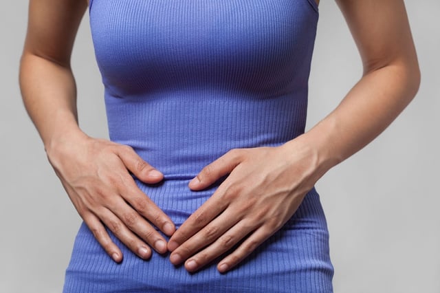 Dấu hiệu viêm cổ tử cung cảnh báo sức khỏe đang gặp vấn đề