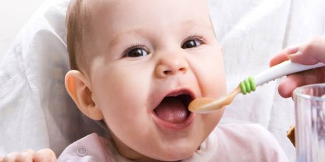 Trẻ ăn dặm sớm có nguy cơ tiểu đường