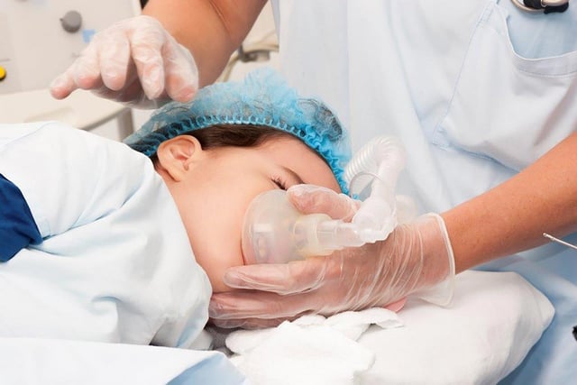 Khám và điều trị bệnh hở van tim