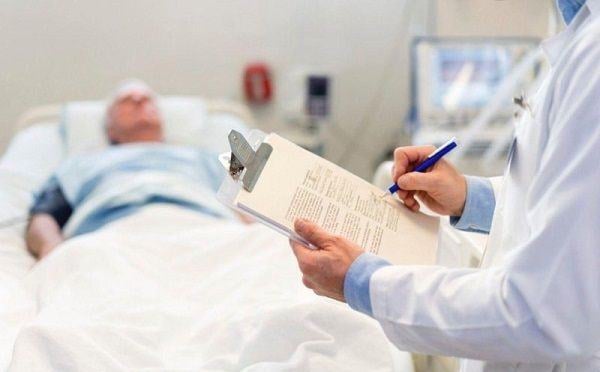 Khắc phục những biến chứng có thể gặp khi phẫu thuật ung thư dạ dày