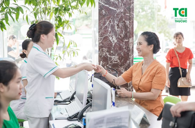 NSND Lan Hương &#8211; Nội soi dạ dày