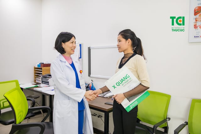Vượt 80km từ Phú Thọ đến Thu Cúc thăm khám và phát hiện thiếu máu