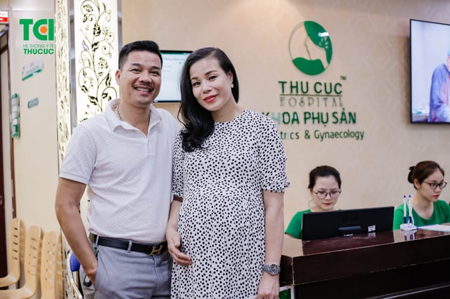 Cựu danh thủ &#8211; Bình luận viên bóng đá Phạm Như Thuần đưa vợ đi khám thai
