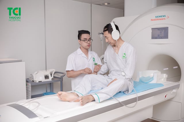 Khách hàng khám tổng quát và TSUT toàn diện nâng cao VIP 7
